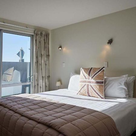 Kaikoura Luxury Apartments - Formerly Waves Luxury Apartments Szoba fotó